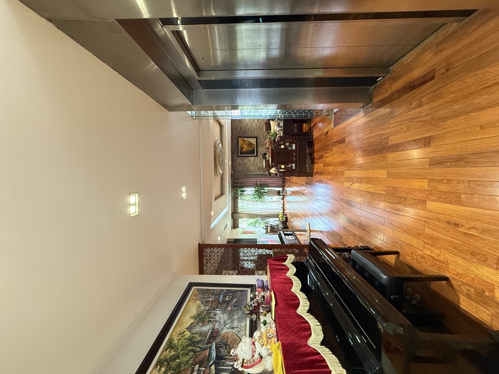 Bán nhà Thành Công - diện tích 160m2 6 tầng - Ô tô tránh - giá 76 tỷ