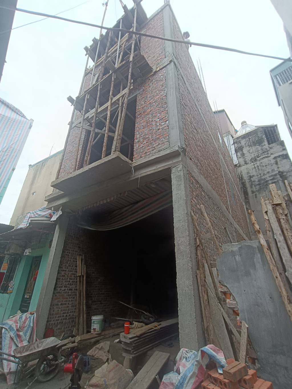 Bán nhà Nguyễn Đức Cảnh - diện tích 49m2 6 tầng - Thang máy gần phố - giá 12,5 tỷ