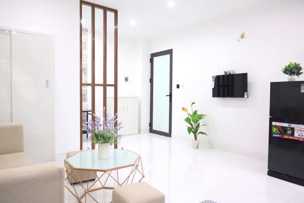 Bán nhà Lương Thế Vinh - diện tích 155m2 9 tầng - ô tô tránh vào nhà - giá 72 tỷ