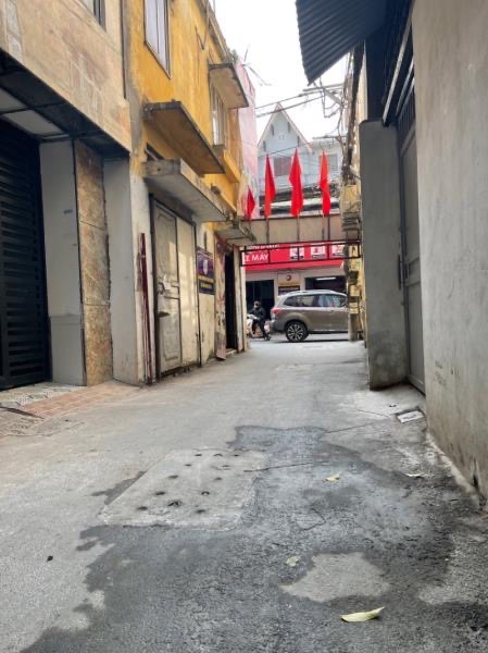 Bán nhà Lương Thế Vinh - diện tích 155m2 9 tầng - ô tô tránh vào nhà - giá 72 tỷ