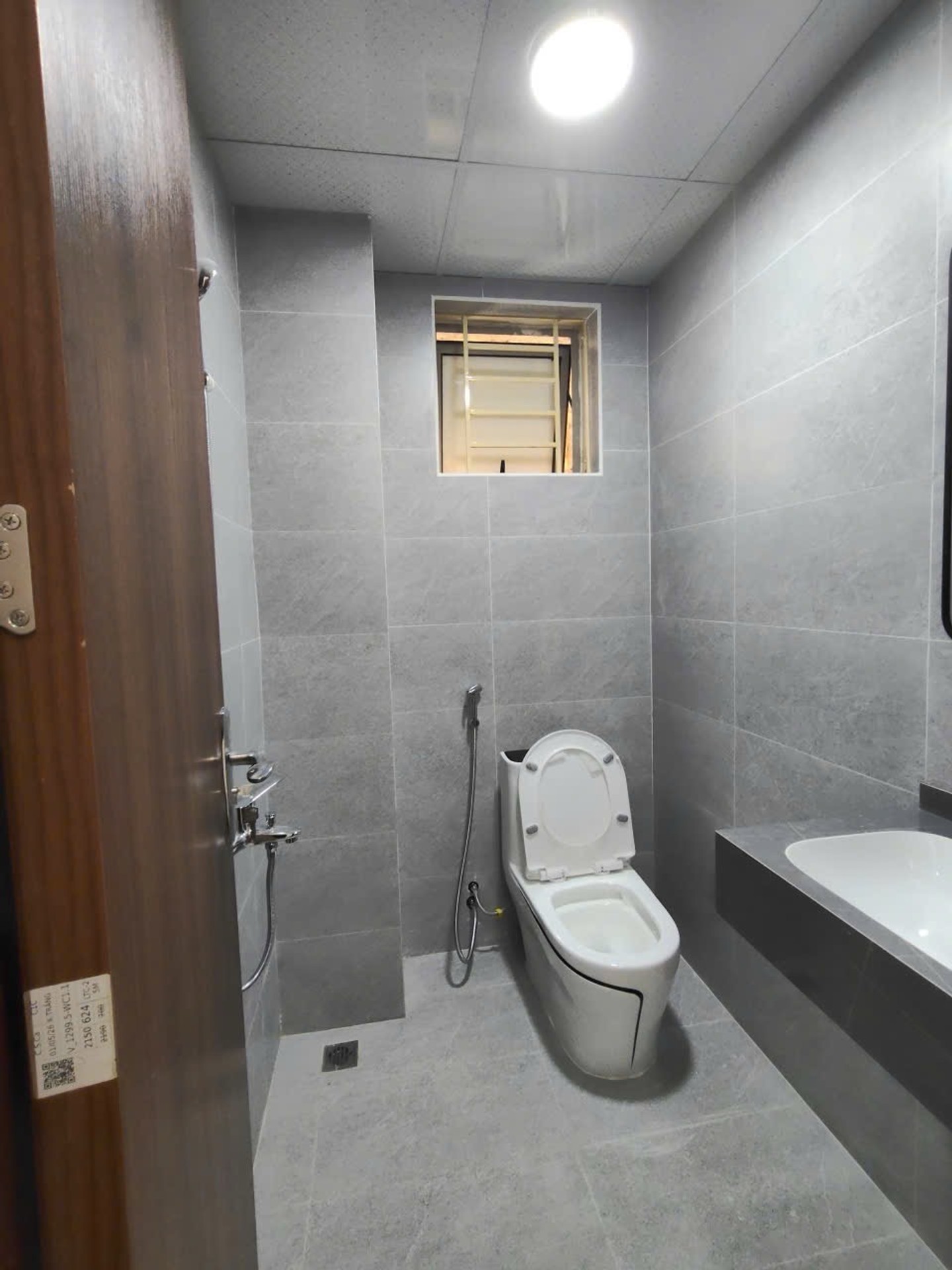 Bán nhà Linh đàm - diện tích 63m2 1 tầng - Ô tô đỗ sảnh - giá 3,4 tỷ