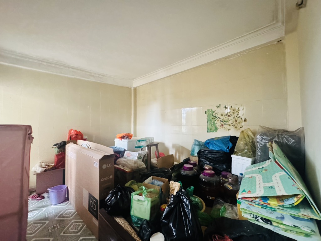 Bán nhà Ngọc Hồi - diện tích 35m2 5 tầng - Ô TÔ ĐỖ CỔNG - giá 7,9 tỷ