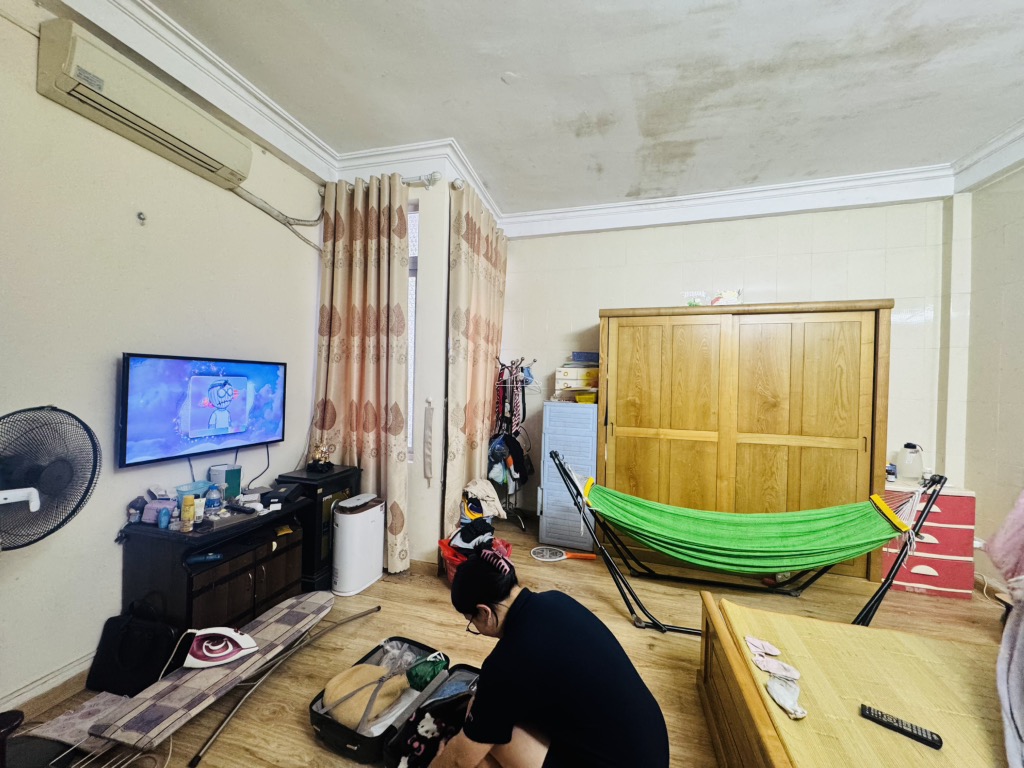 Bán nhà Ngọc Hồi - diện tích 35m2 5 tầng - Ô TÔ ĐỖ CỔNG - giá 7,9 tỷ