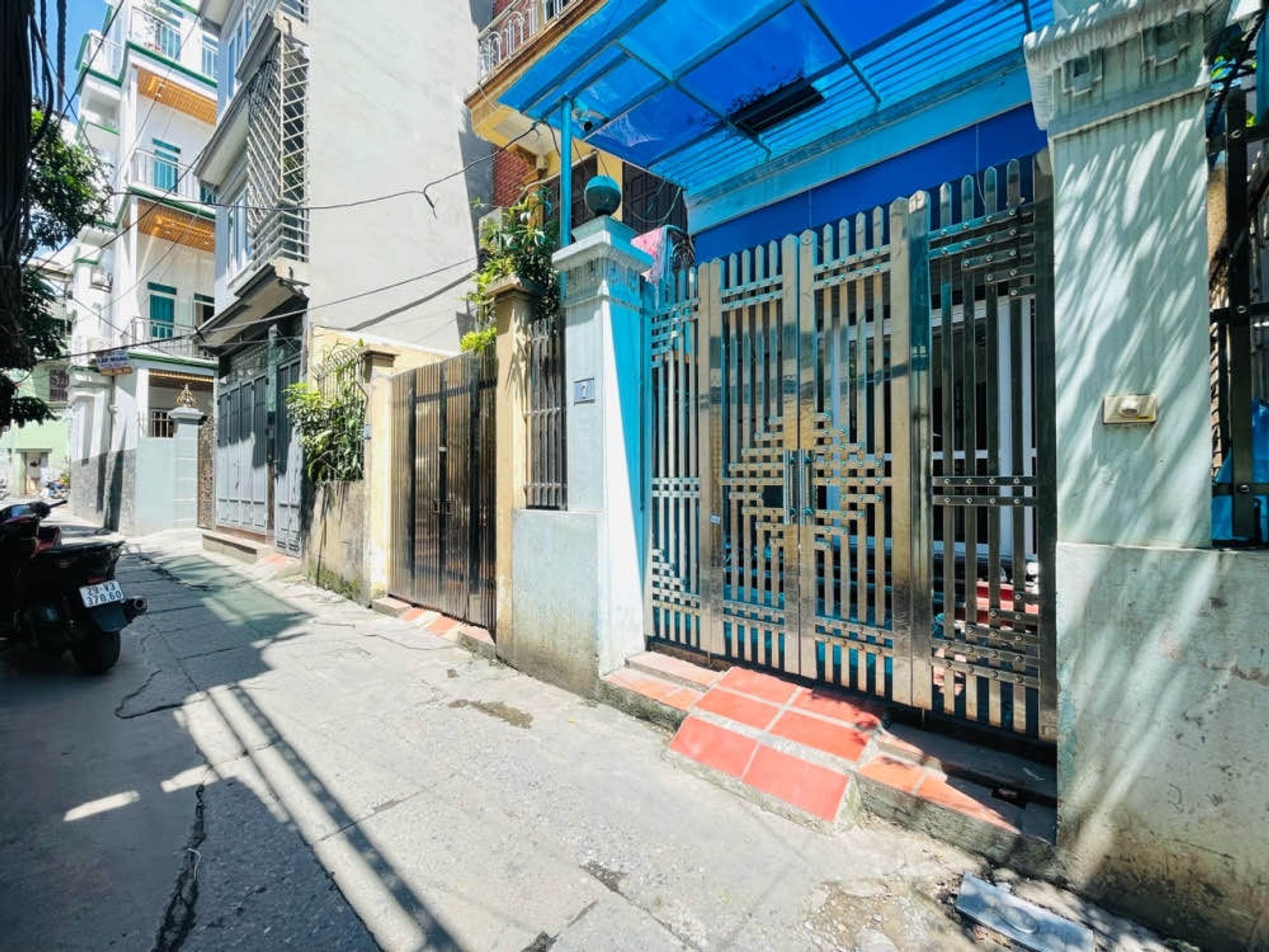 Bán nhà Định Công - diện tích 58m2 3 tầng - Lô góc - giá 15,5 tỷ
