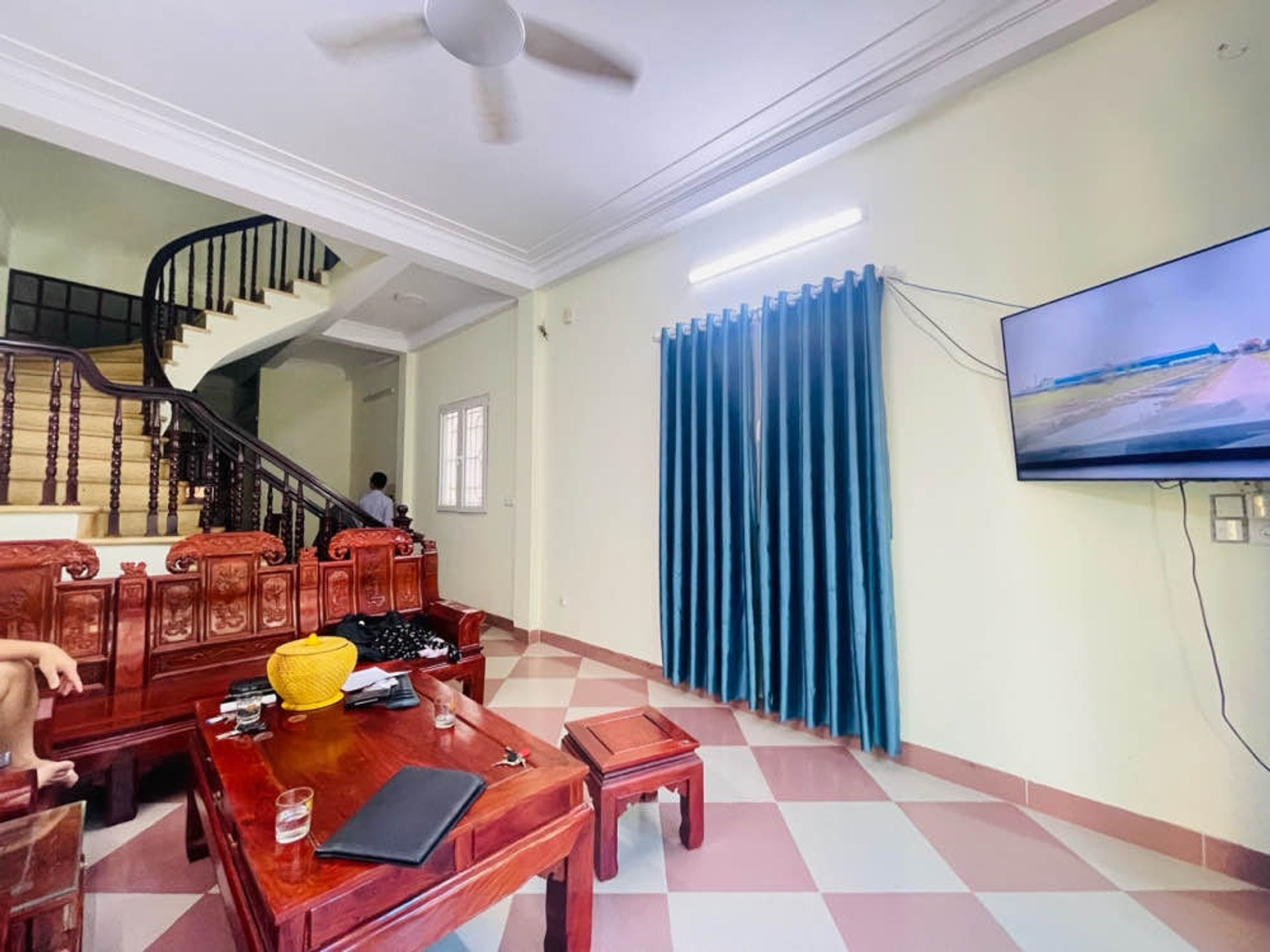 Bán nhà Định Công - diện tích 58m2 3 tầng - Lô góc - giá 15,5 tỷ