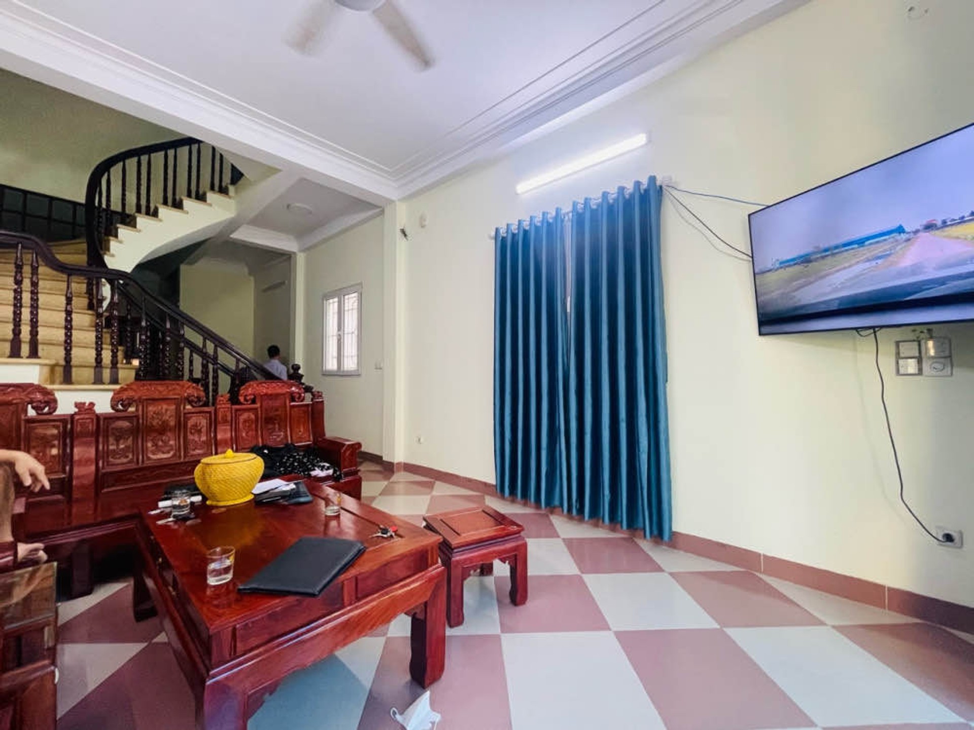 Bán nhà Định Công - diện tích 58m2 3 tầng - Lô góc - giá 15,5 tỷ