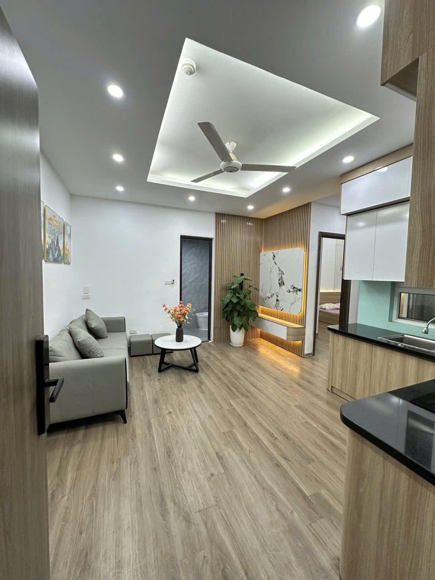 Bán nhà Nguyễn Xiển - diện tích 53m2 1 tầng - nhà đẹp hiếm có - giá 3,99 tỷ