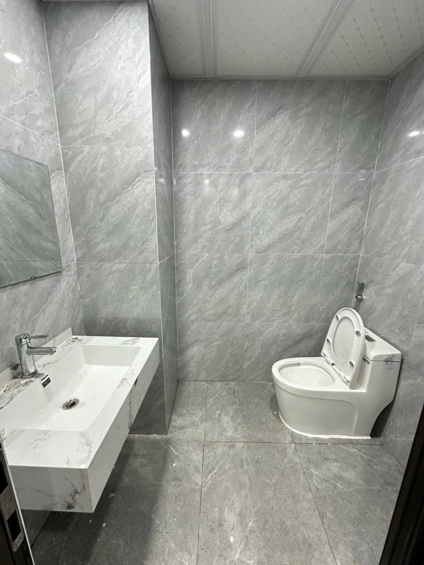 Bán nhà Nguyễn Xiển - diện tích 53m2 1 tầng - nhà đẹp hiếm có - giá 3,99 tỷ