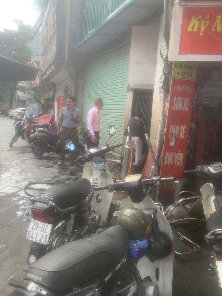 Bán nhà Bạch Mai - diện tích 92m2 2 tầng - Mặt phố vỉa hè cực rộng - giá 41,8 tỷ