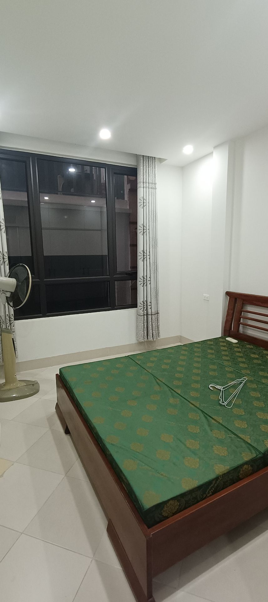Bán nhà Nguyễn Chính - diện tích 40m2 4 tầng - Nhà đẹp hiếm có - giá 9,5 tỷ