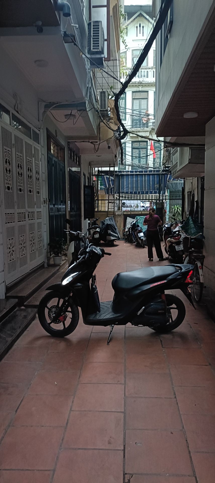 Bán nhà Nguyễn Chính - diện tích 40m2 4 tầng - Nhà đẹp hiếm có - giá 9,5 tỷ
