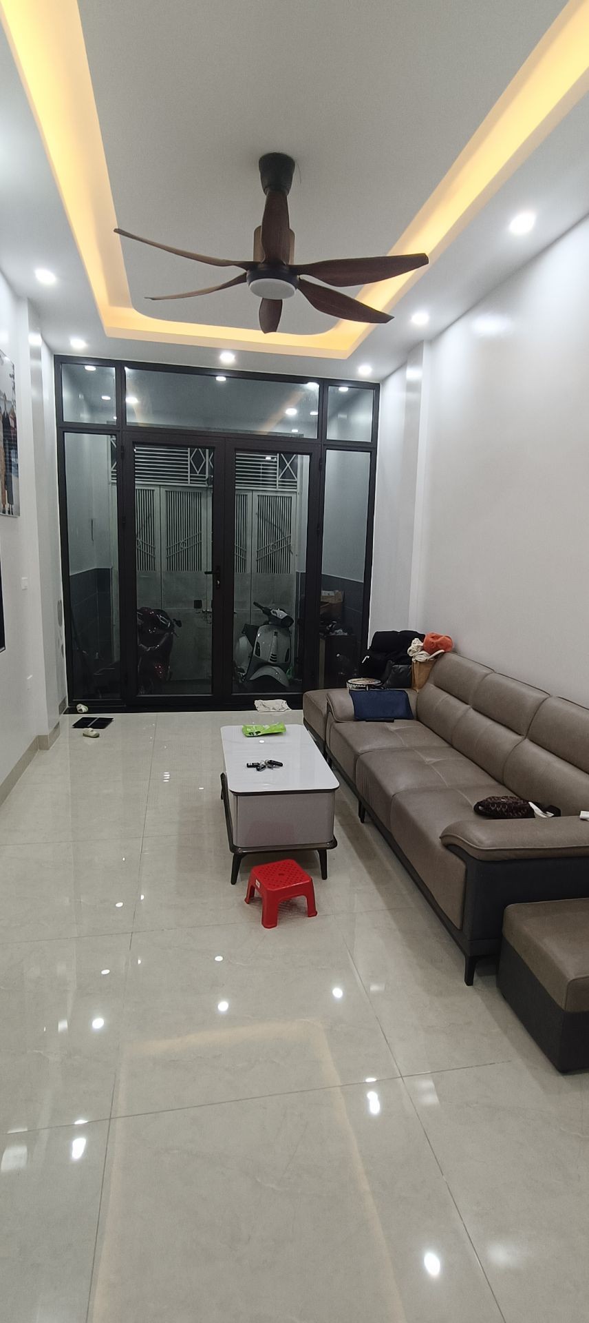 Bán nhà Nguyễn Chính - diện tích 40m2 4 tầng - Nhà đẹp hiếm có - giá 9,5 tỷ