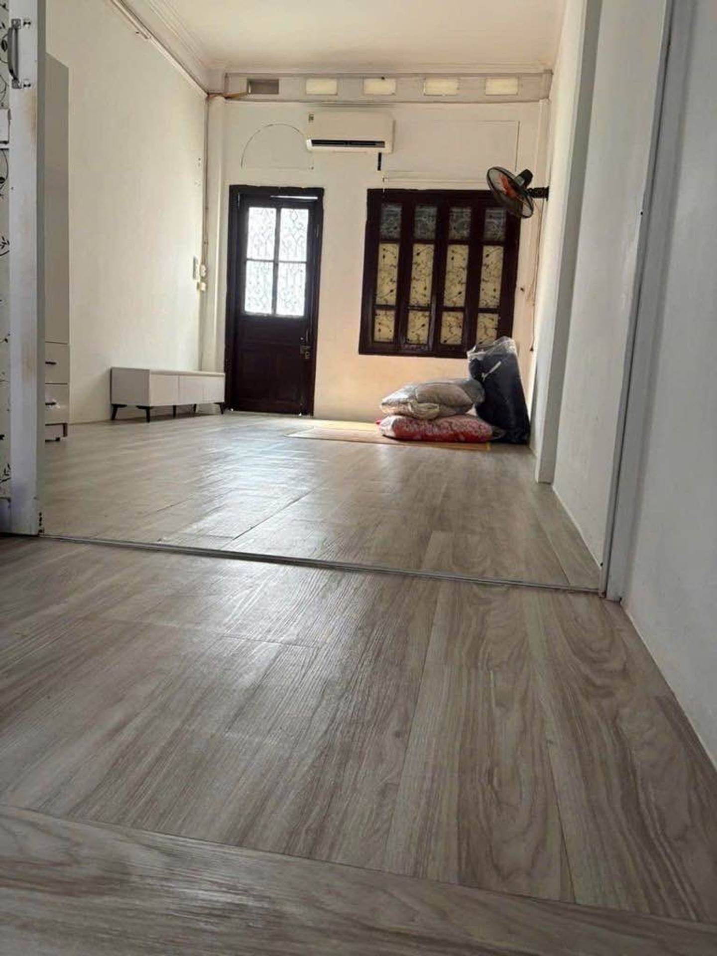 Bán nhà Nam Dư - diện tích 53m2 2 tầng - ô tô đỗ cửa - giá 8,6 tỷ