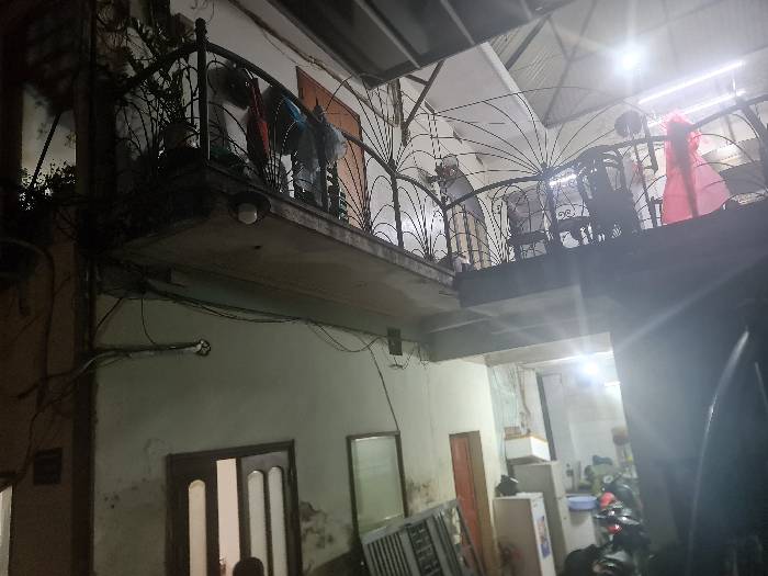 Bán nhà Đê La Thành - diện tích 152m2 2 tầng - mặt phố kinh doanh đỉnh - giá 48,6 tỷ