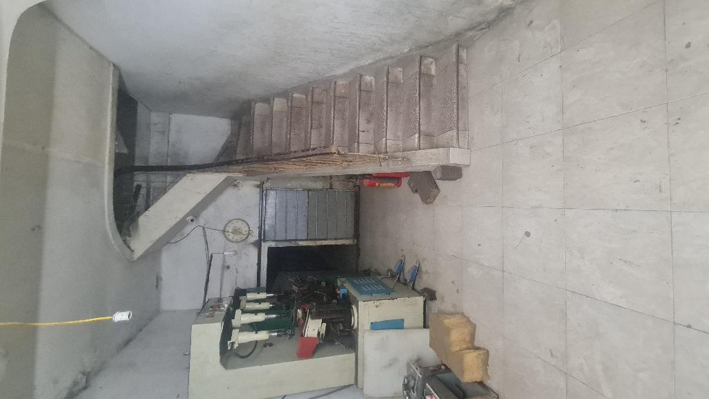 Bán nhà Ngõ chợ Khâm Thiên - diện tích 117m2 3 tầng - Bán đất tặng nhà - giá 25 tỷ