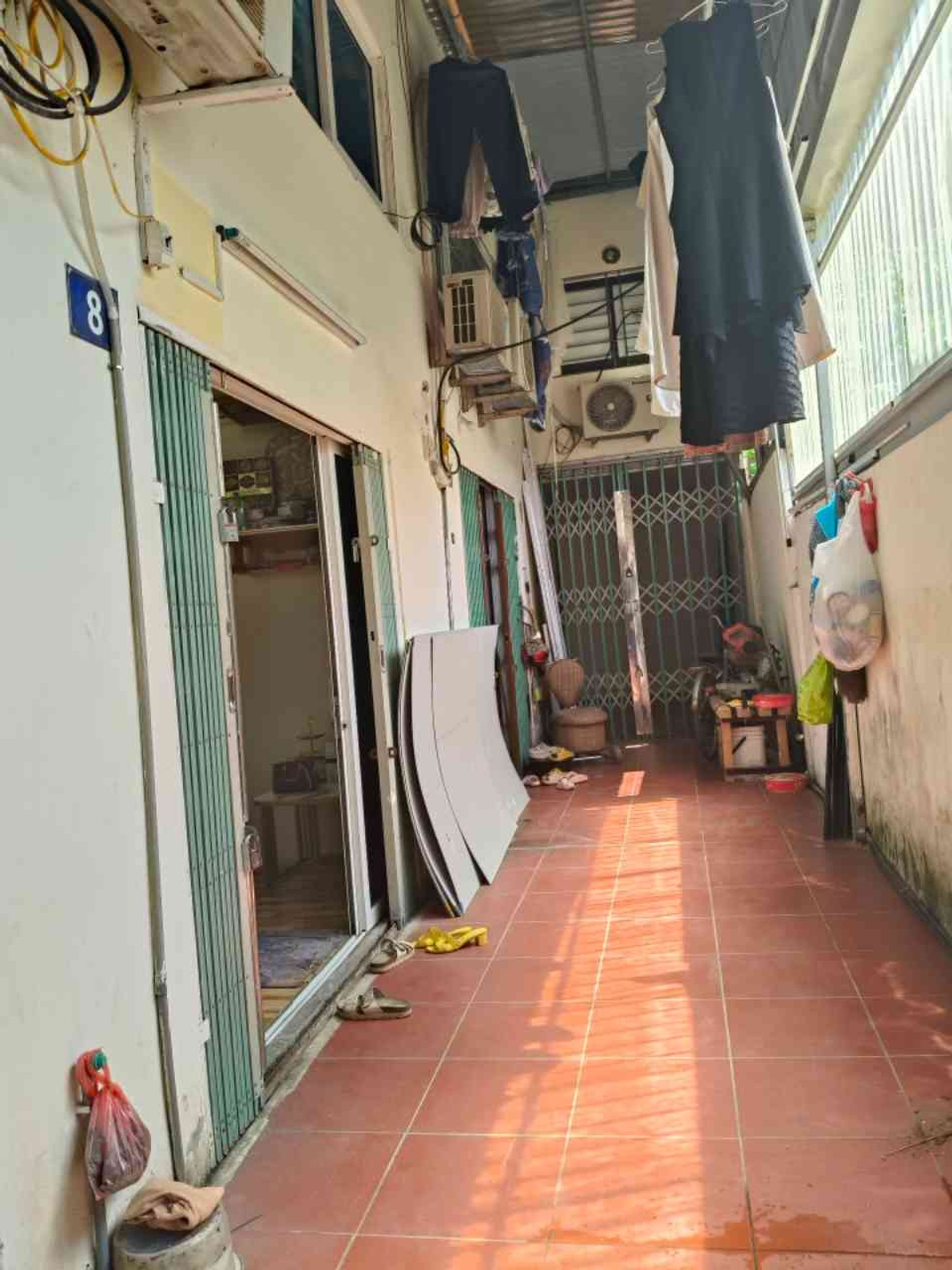 Bán nhà Vĩnh Hưng - diện tích 24m2 2 tầng - Nhà chưa có sổ, mua bán vi bằng - giá 2,7 tỷ