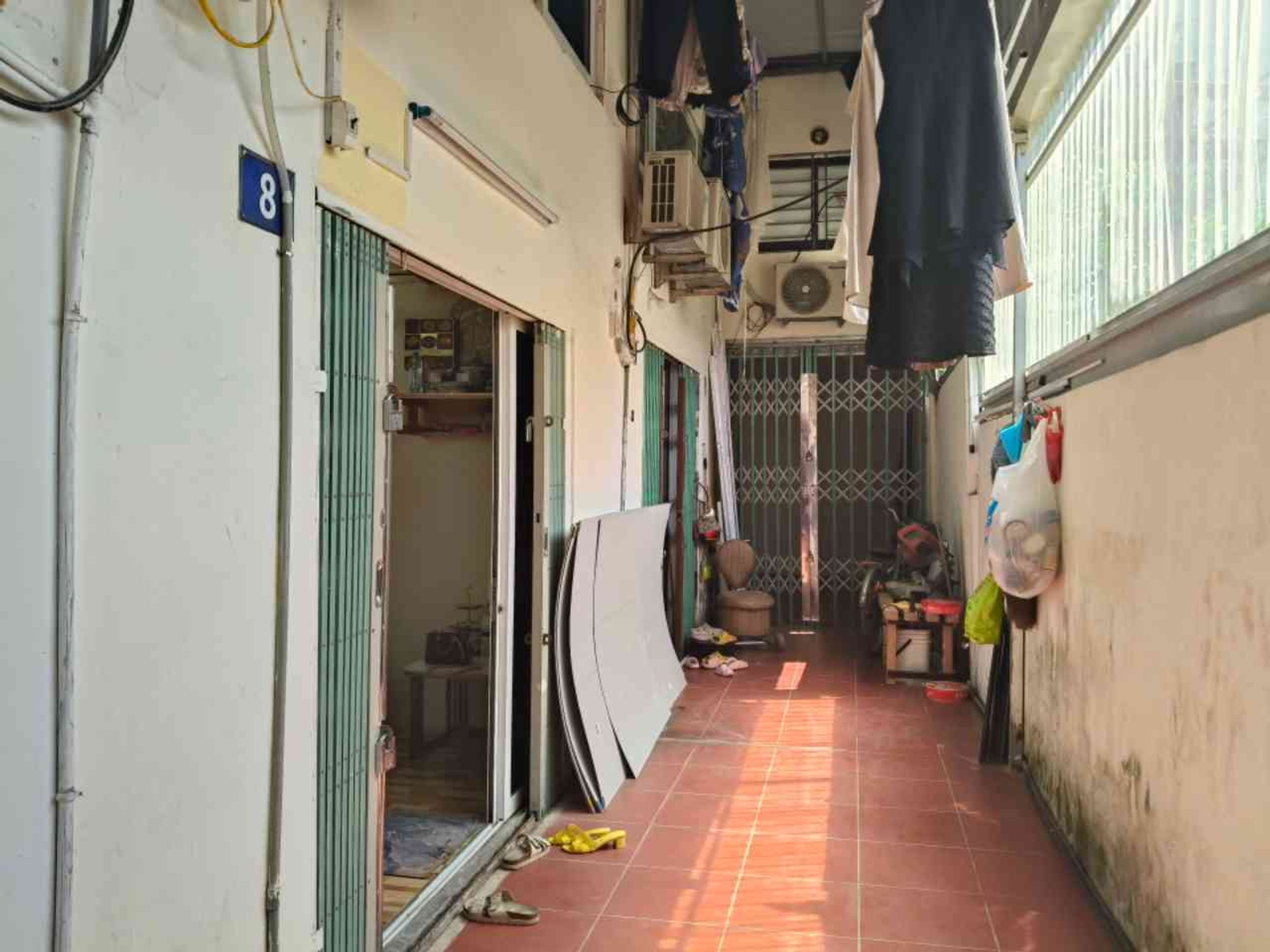 Bán nhà Vĩnh Hưng - diện tích 24m2 2 tầng - Nhà chưa có sổ, mua bán vi bằng - giá 2,7 tỷ