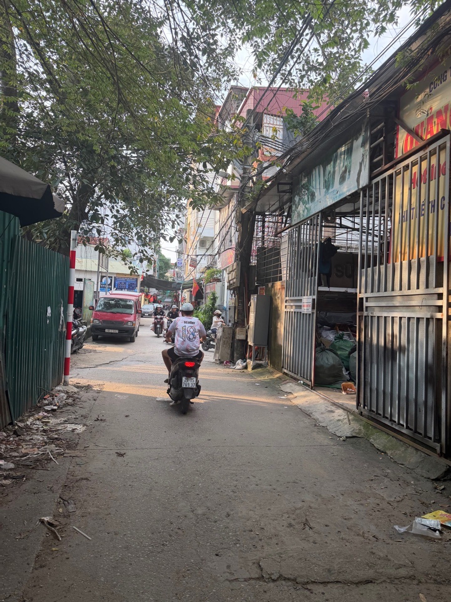 Bán nhà Kim Giang - diện tích 50m2 1 tầng - ô tô vào nhà - giá 16 tỷ