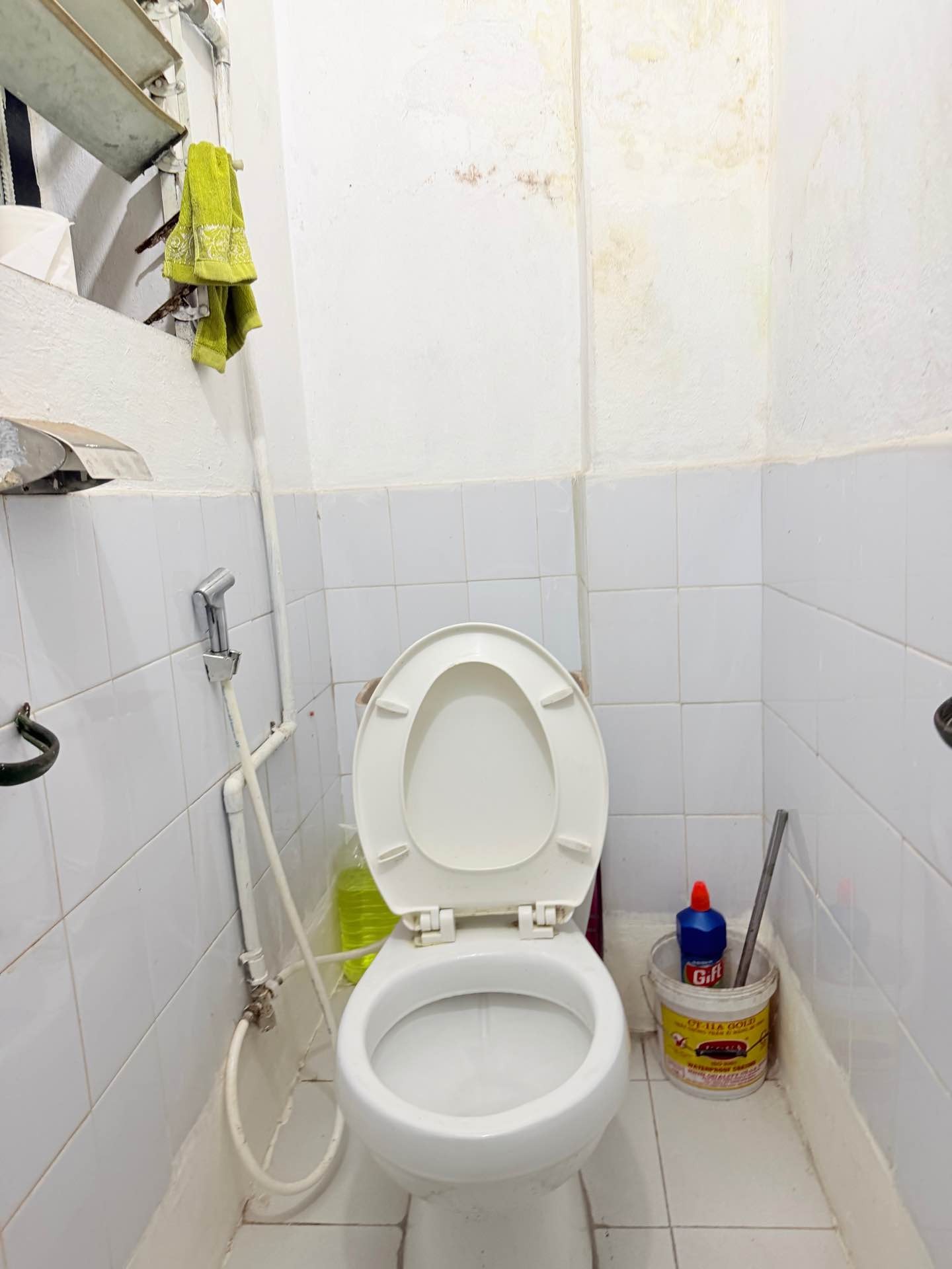 Bán nhà Tân Mai - diện tích 41m2 2 tầng - mặt tiền khủng - giá 14 tỷ