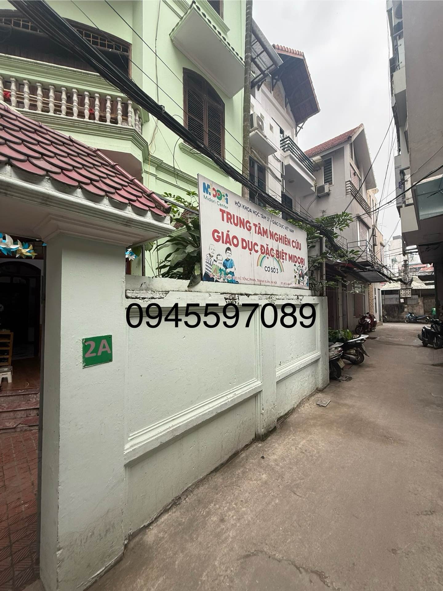 Bán nhà Vũ Tông Phan - diện tích 105m2 4 tầng - ô tô đỗ cửa - giá 35 tỷ