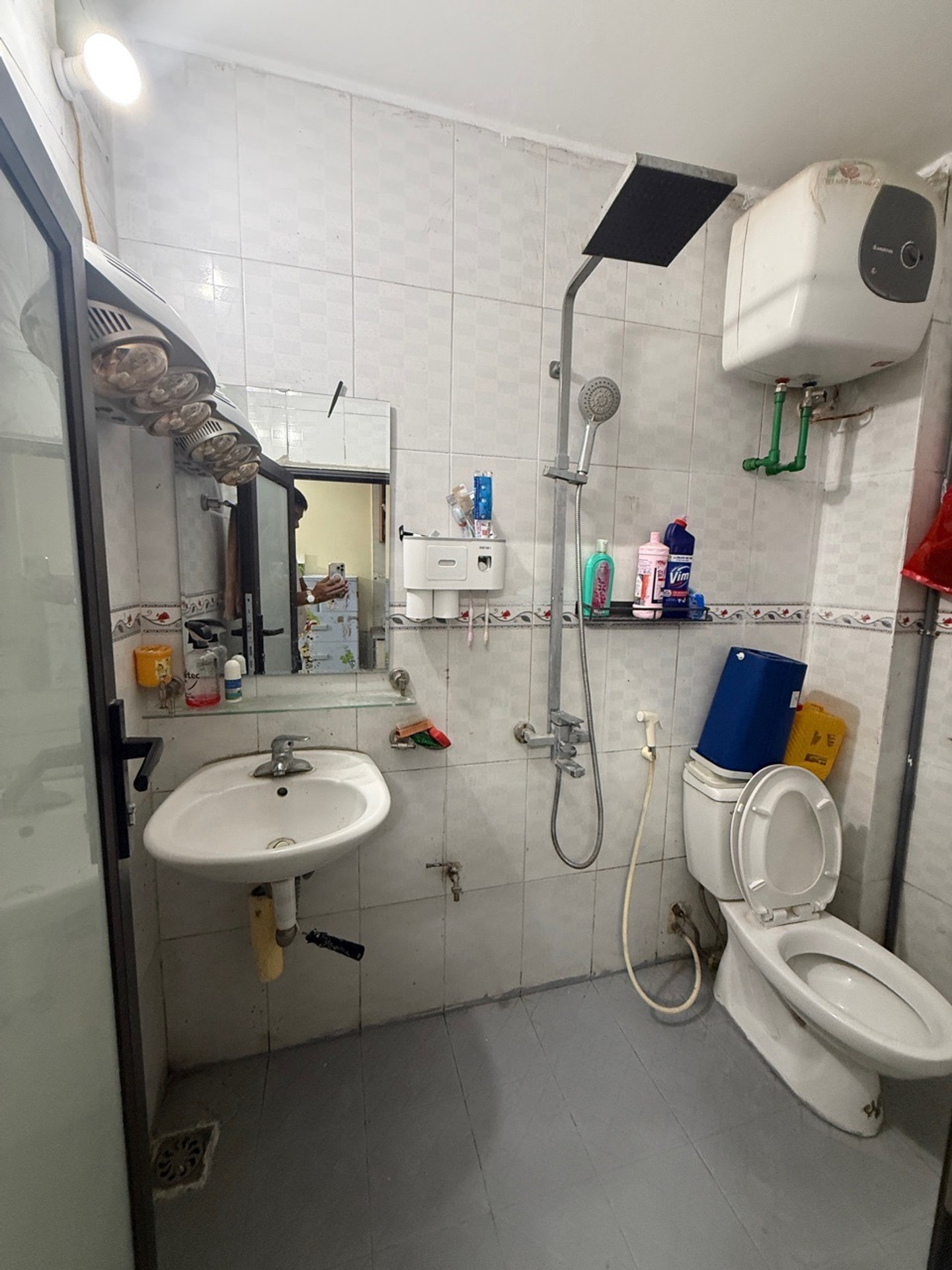 Bán nhà Định Công Hạ - diện tích 34m2 4 tầng - Cách 20M là đường ô tô tránh - giá 3,6 tỷ