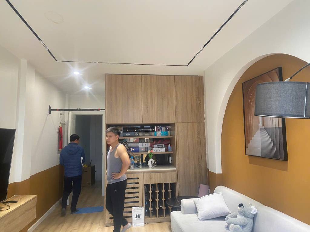 Bán nhà Nghi Tàm - diện tích 28m2 6 tầng - Ô tô tránh, vỉa hè - giá 26 tỷ