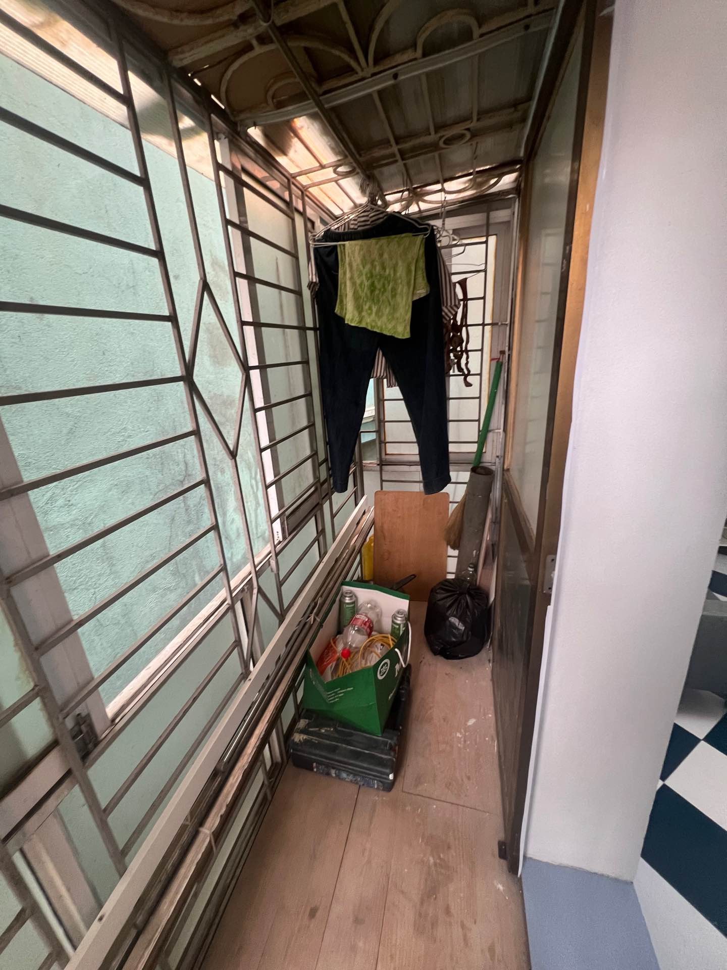 Bán nhà Minh Khai - diện tích 55m2 3 tầng - Căn góc 3 thoáng - giá 2,65 tỷ