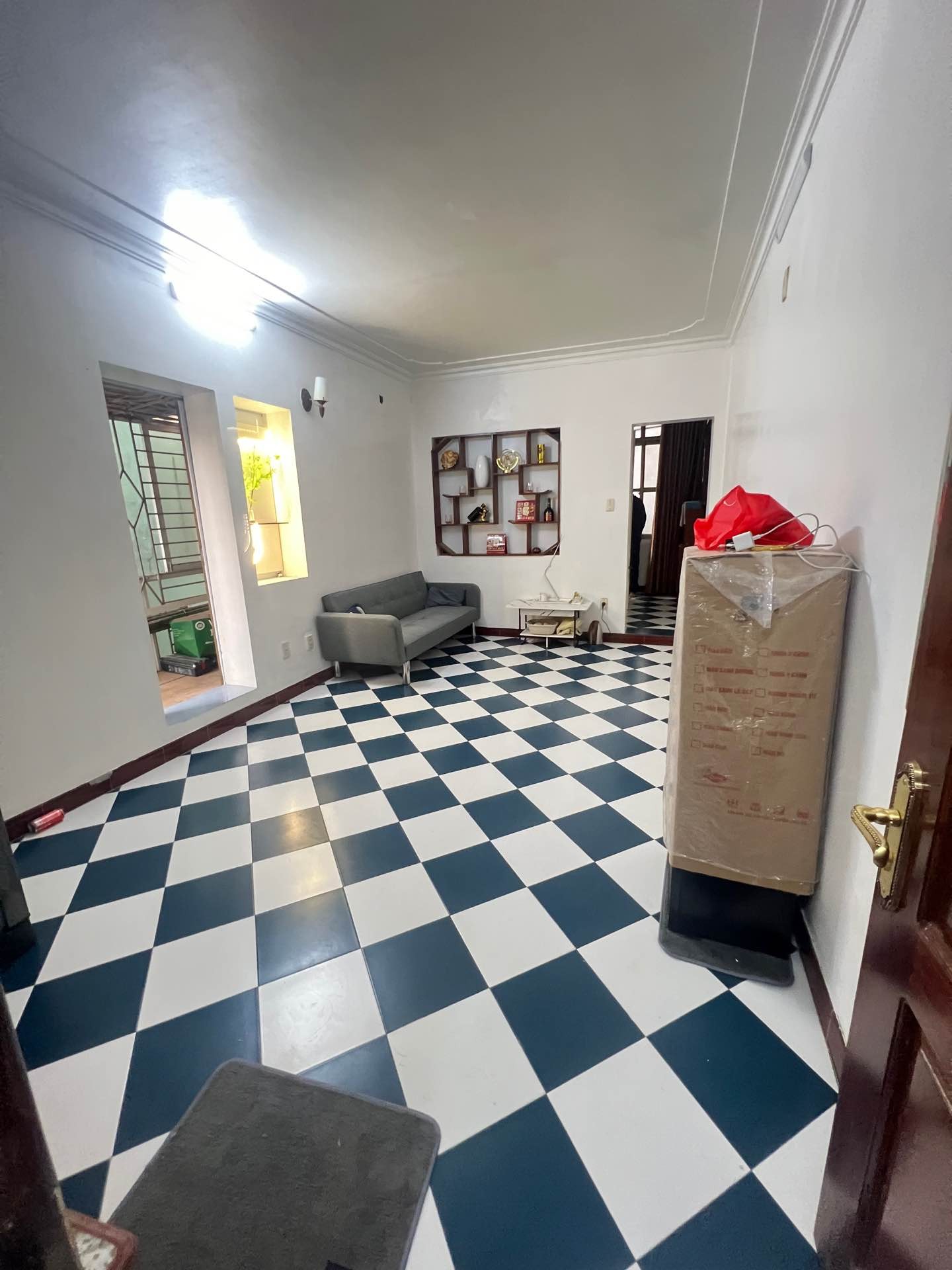 Bán nhà Minh Khai - diện tích 55m2 3 tầng - Căn góc 3 thoáng - giá 2,65 tỷ
