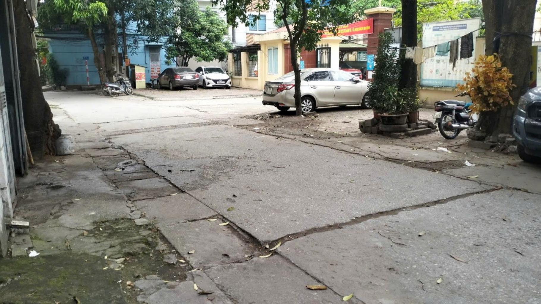 Bán nhà Kim Giang - diện tích 99m2 4 tầng - Phân lô ô tô vào nhà - giá 27 tỷ