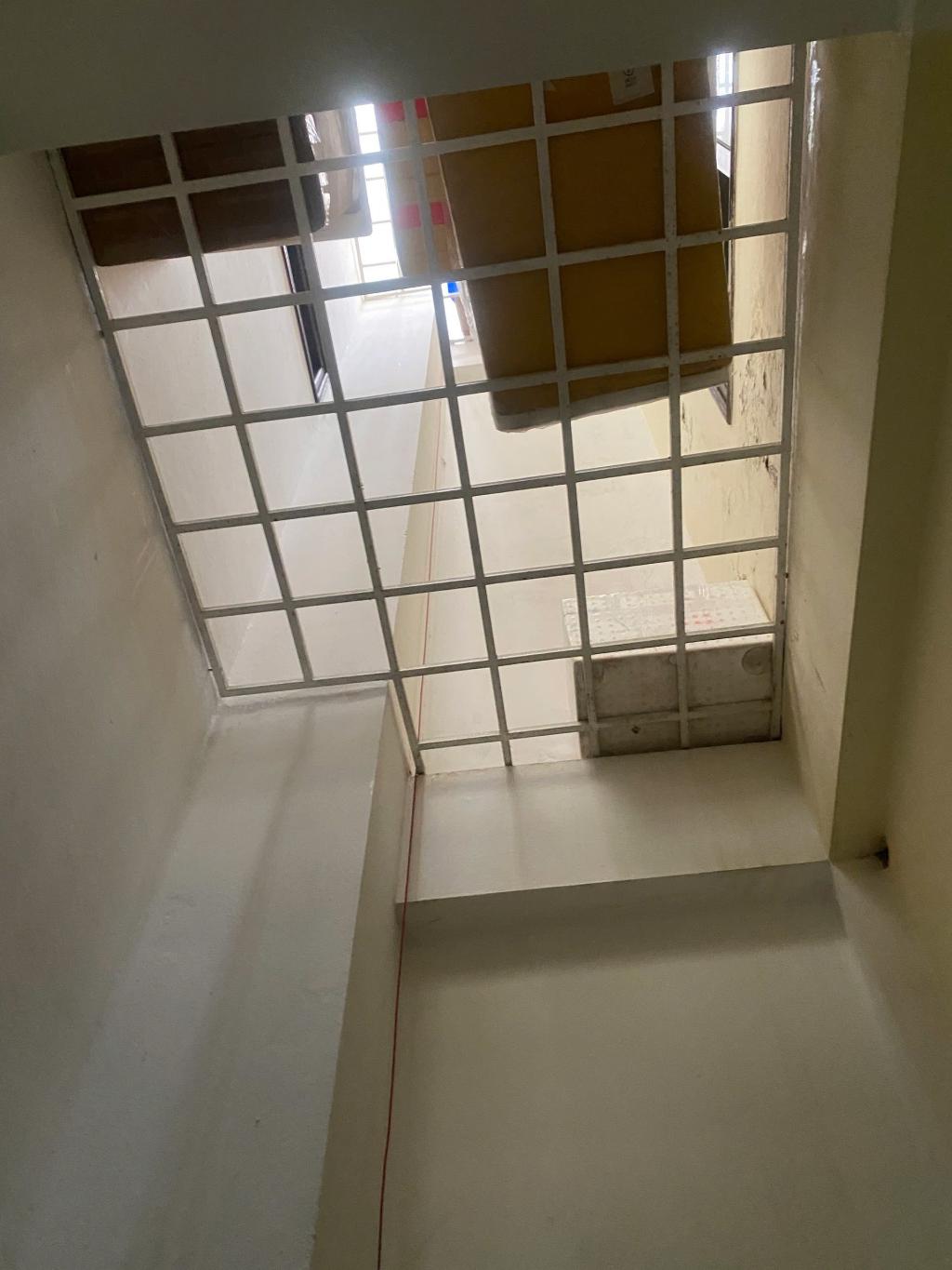 Bán nhà Kim Giang - diện tích 99m2 4 tầng - Phân lô ô tô vào nhà - giá 27 tỷ