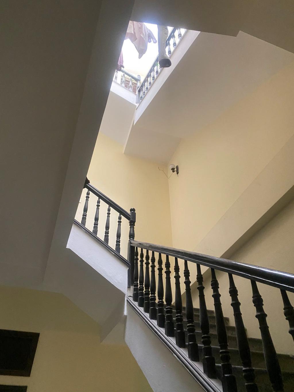 Bán nhà Kim Giang - diện tích 99m2 4 tầng - Phân lô ô tô vào nhà - giá 27 tỷ