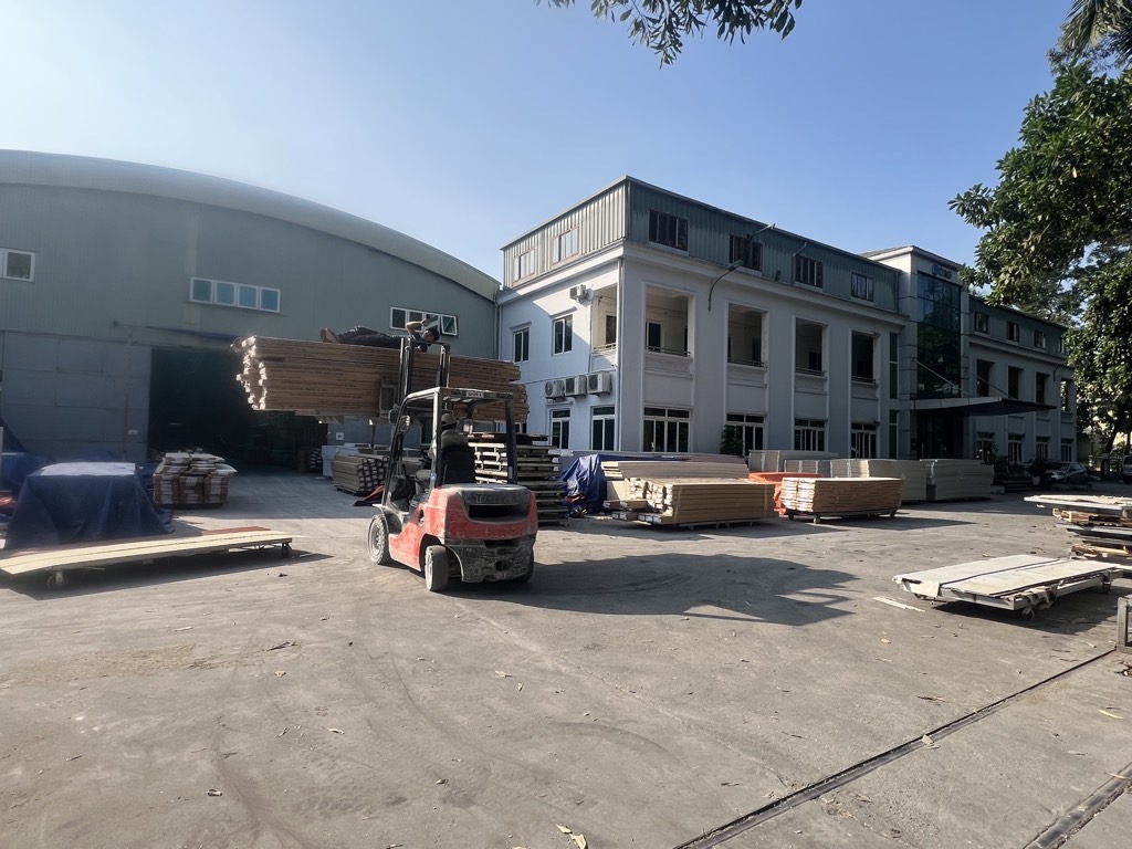 Bán nhà Ngọc Hồi - diện tích 10139m2 1 tầng - Lô góc - giá 135 tỷ