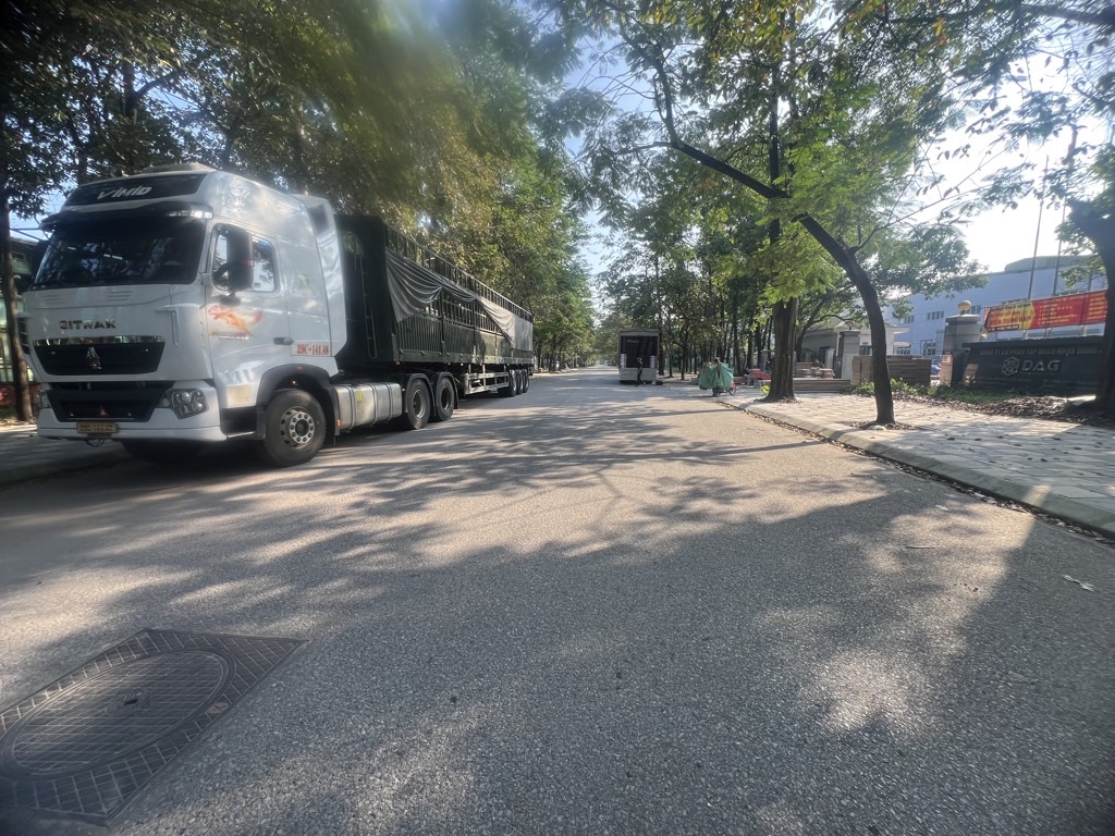 Bán nhà Ngọc Hồi - diện tích 10139m2 1 tầng - Lô góc - giá 135 tỷ