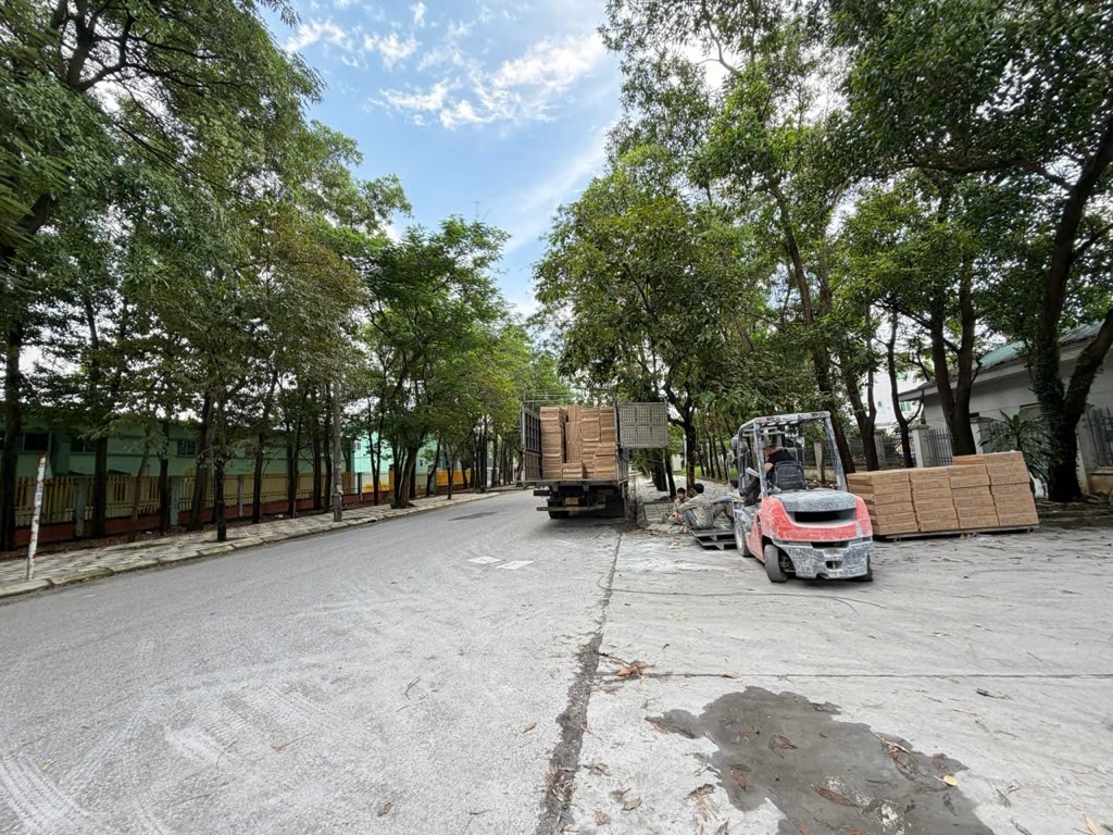 Bán nhà Ngọc Hồi - diện tích 10139m2 1 tầng - Lô góc - giá 135 tỷ