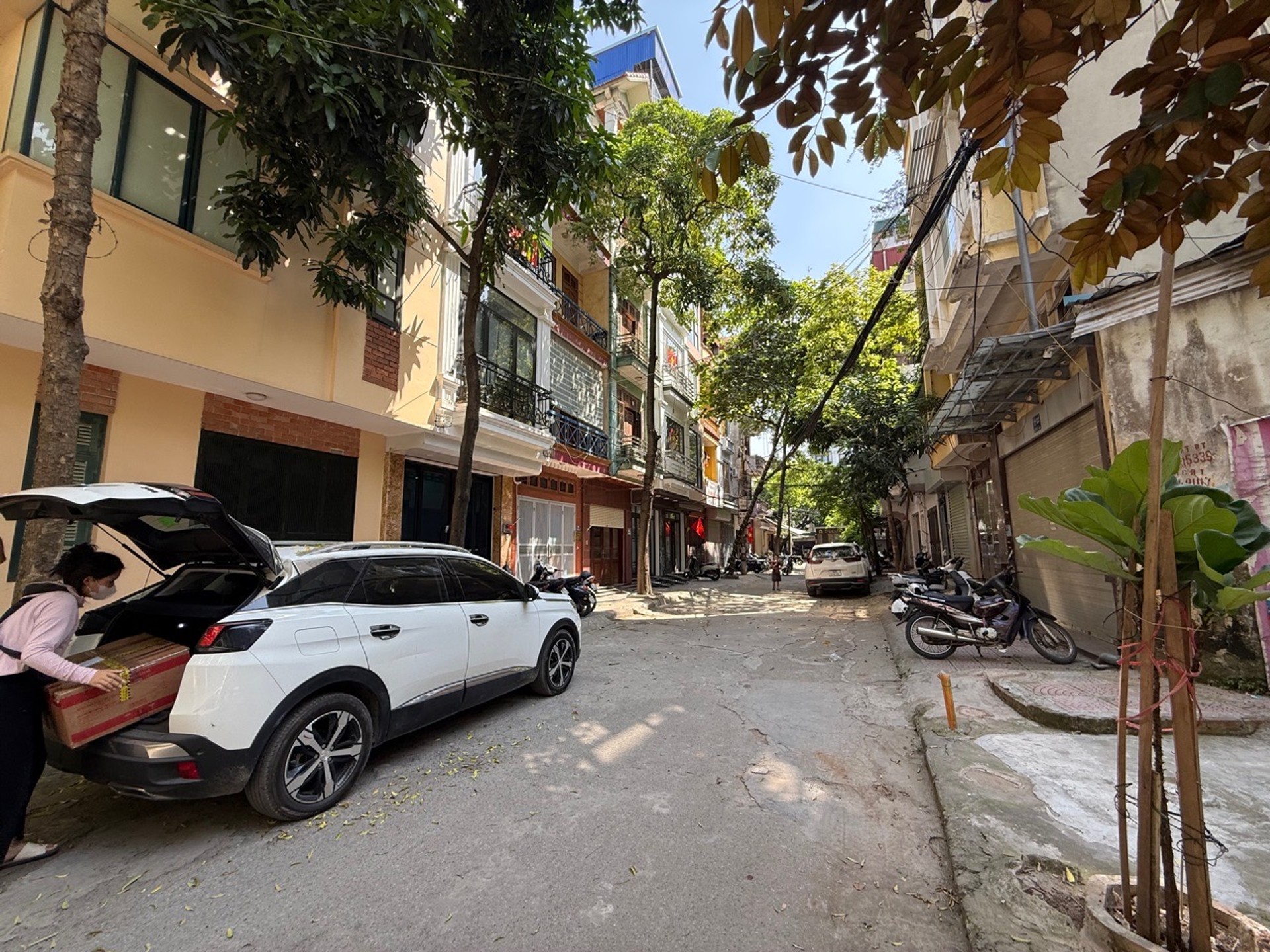 Bán nhà Đền Lừ 1 - diện tích 45m2 5 tầng - Ô TÔ TRÁNH, VỈA HÈ KINH DOANH - giá 18,9 tỷ