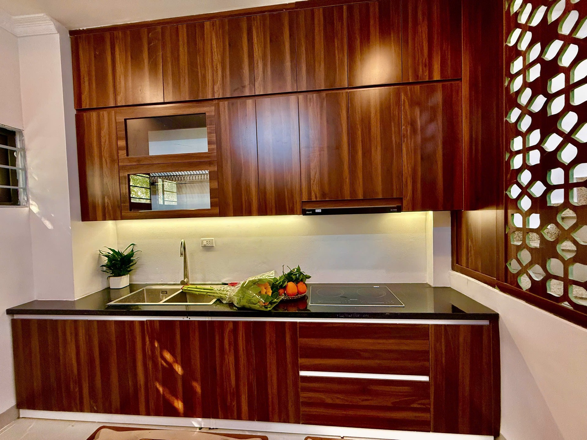 Bán nhà Thịnh Liệt - diện tích 35m2 5 tầng - Ô tô trong nhà - giá 10,3 tỷ