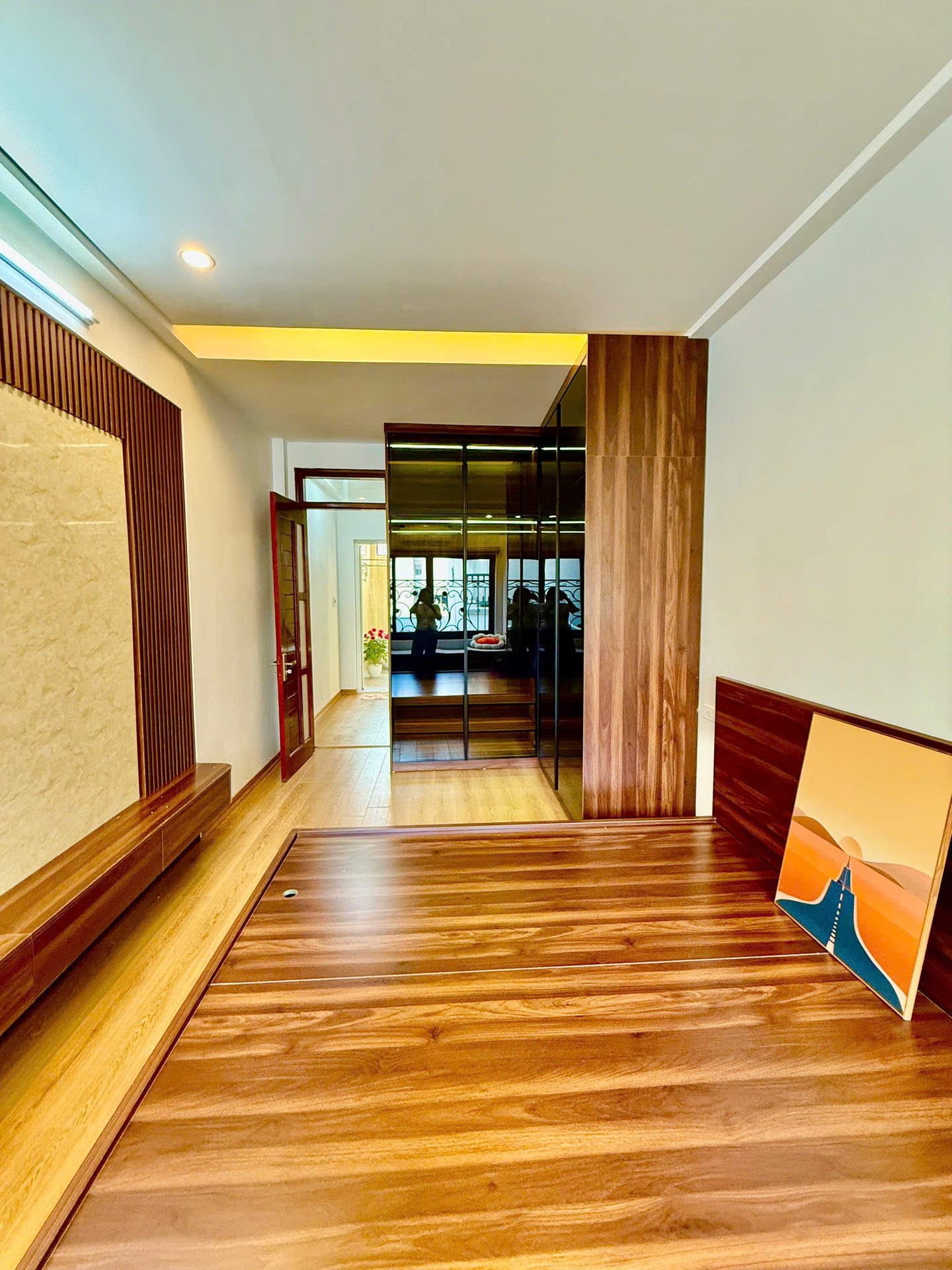 Bán nhà Thịnh Liệt - diện tích 35m2 5 tầng - Ô tô trong nhà - giá 10,3 tỷ