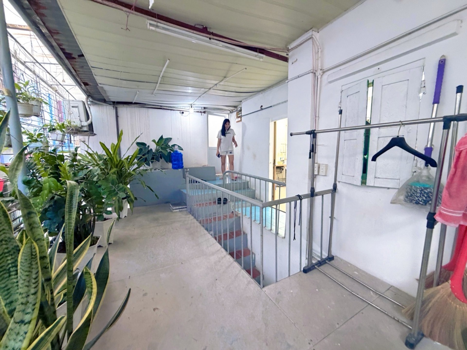Bán nhà Nguyễn An Ninh - diện tích 36m2 2 tầng - ô tô đỗ cửa - giá 7,8 tỷ