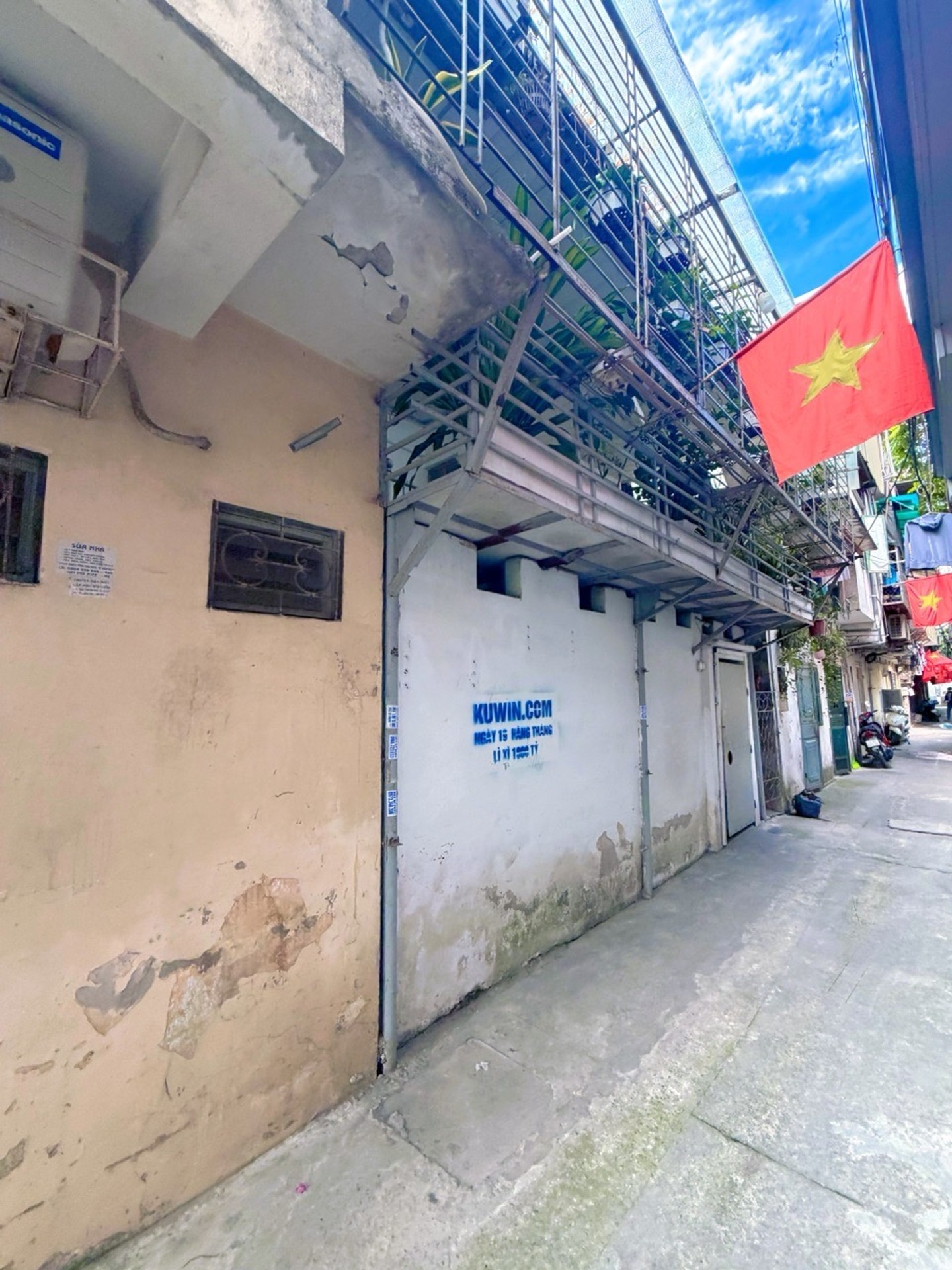 Bán nhà Nguyễn An Ninh - diện tích 36m2 2 tầng - ô tô đỗ cửa - giá 7,8 tỷ