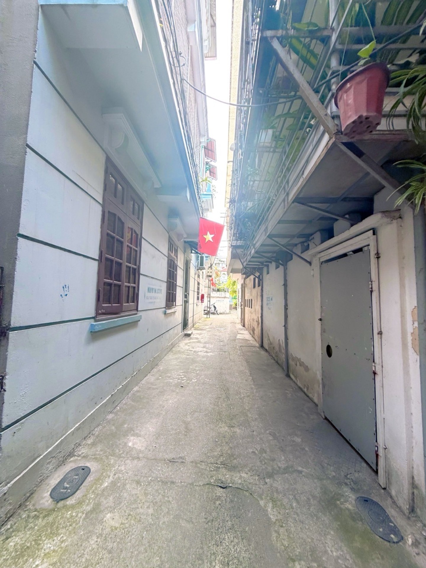 Bán nhà Nguyễn An Ninh - diện tích 36m2 2 tầng - ô tô đỗ cửa - giá 7,8 tỷ