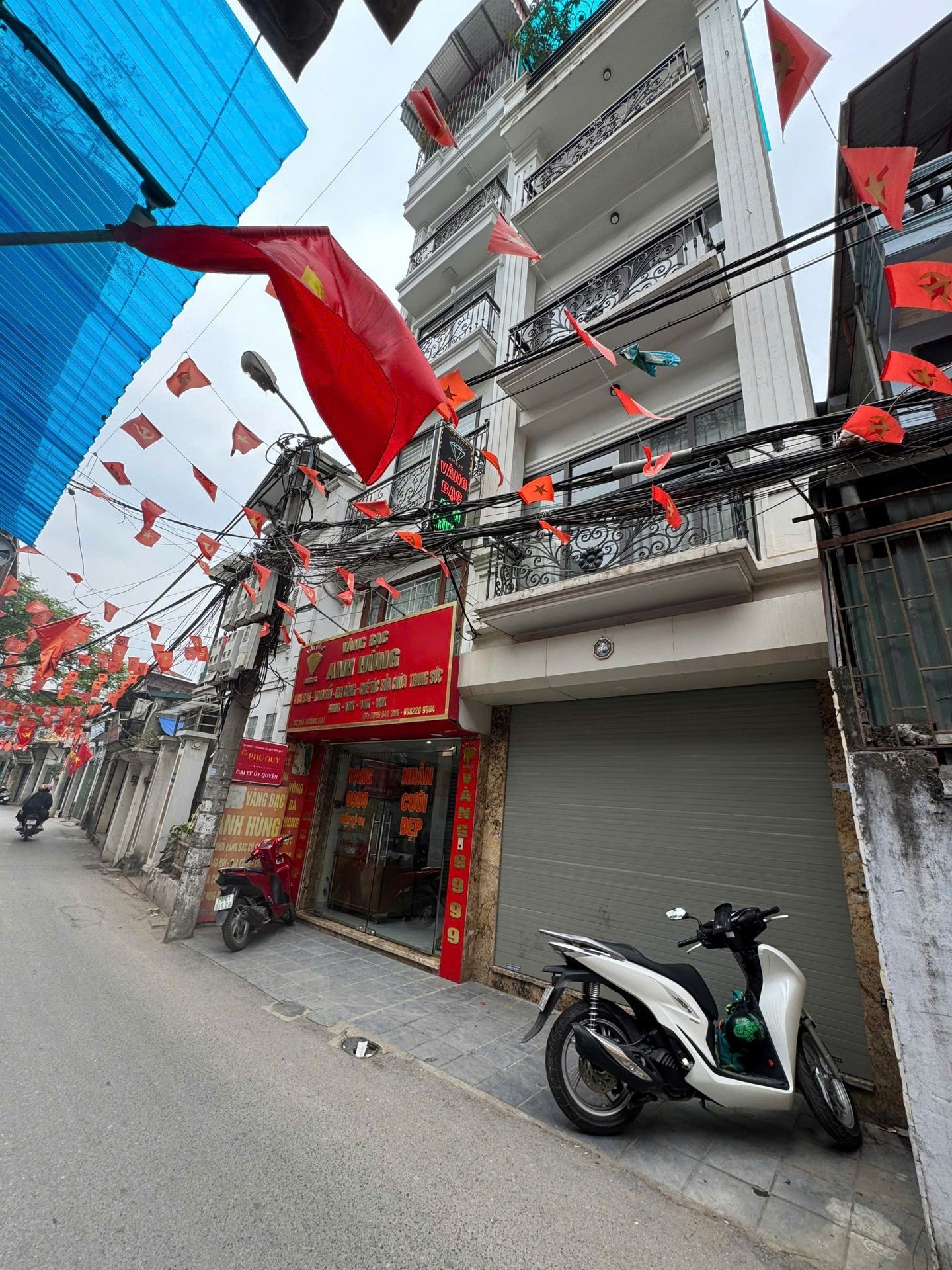 Bán nhà Hoàng Mai - diện tích 63.5m2 5 tầng - Lô góc 2 mặt thoáng - giá 25,6 tỷ