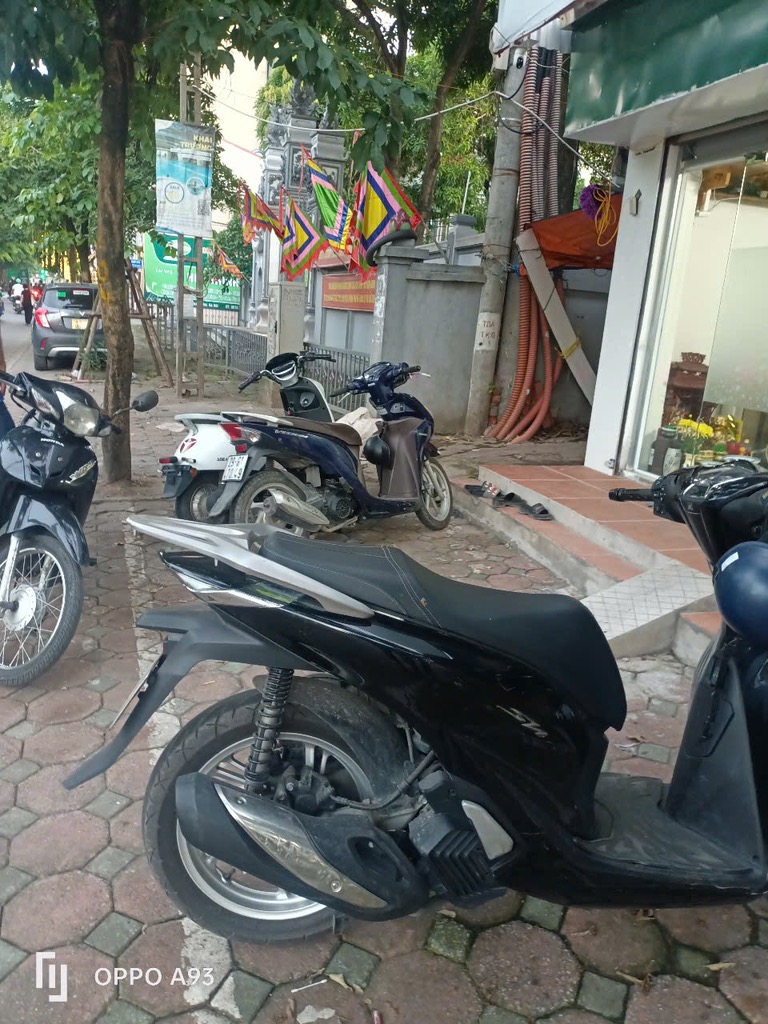 Bán nhà Kim Giang - diện tích 38m2 2 tầng - ô tô kinh doanh vỉa hè - giá 6,5 tỷ
