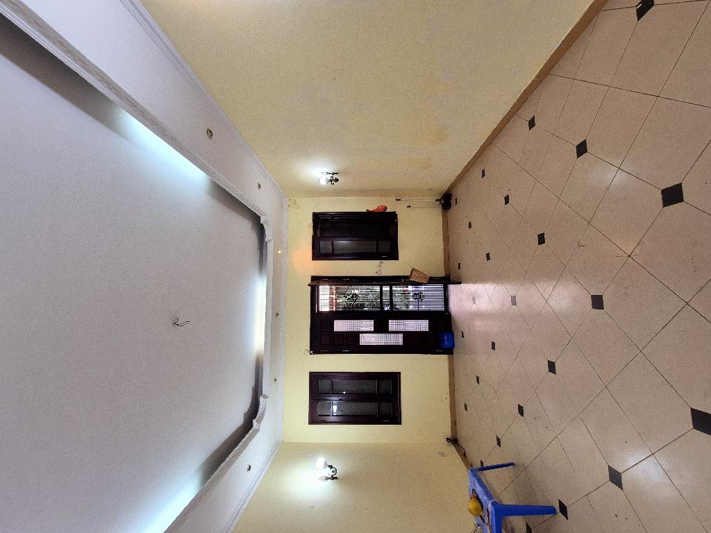 Bán nhà Trần Quý Cáp - diện tích 76m2 4 tầng - Ô tô tránh - giá 31 tỷ