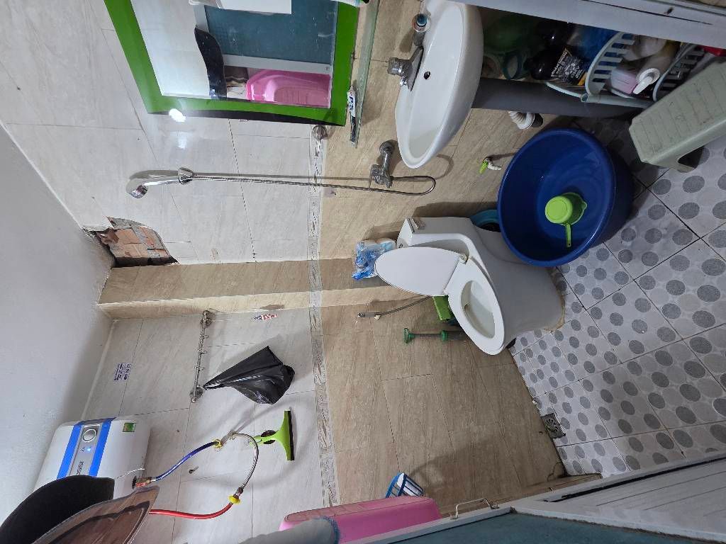 Bán nhà Định Công Thượng - diện tích 39m2 2 tầng - Nhà đẹp, tặng full nội thất - giá 4,3 tỷ