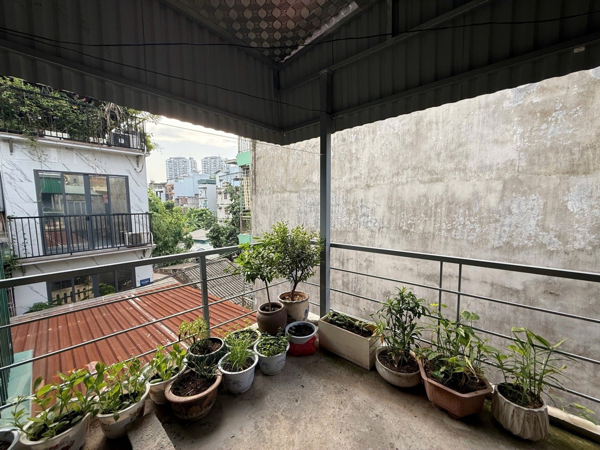 Bán nhà Kim Giang - diện tích 45m2 3 tầng - ô tô đỗ cửa - giá 10,5 tỷ