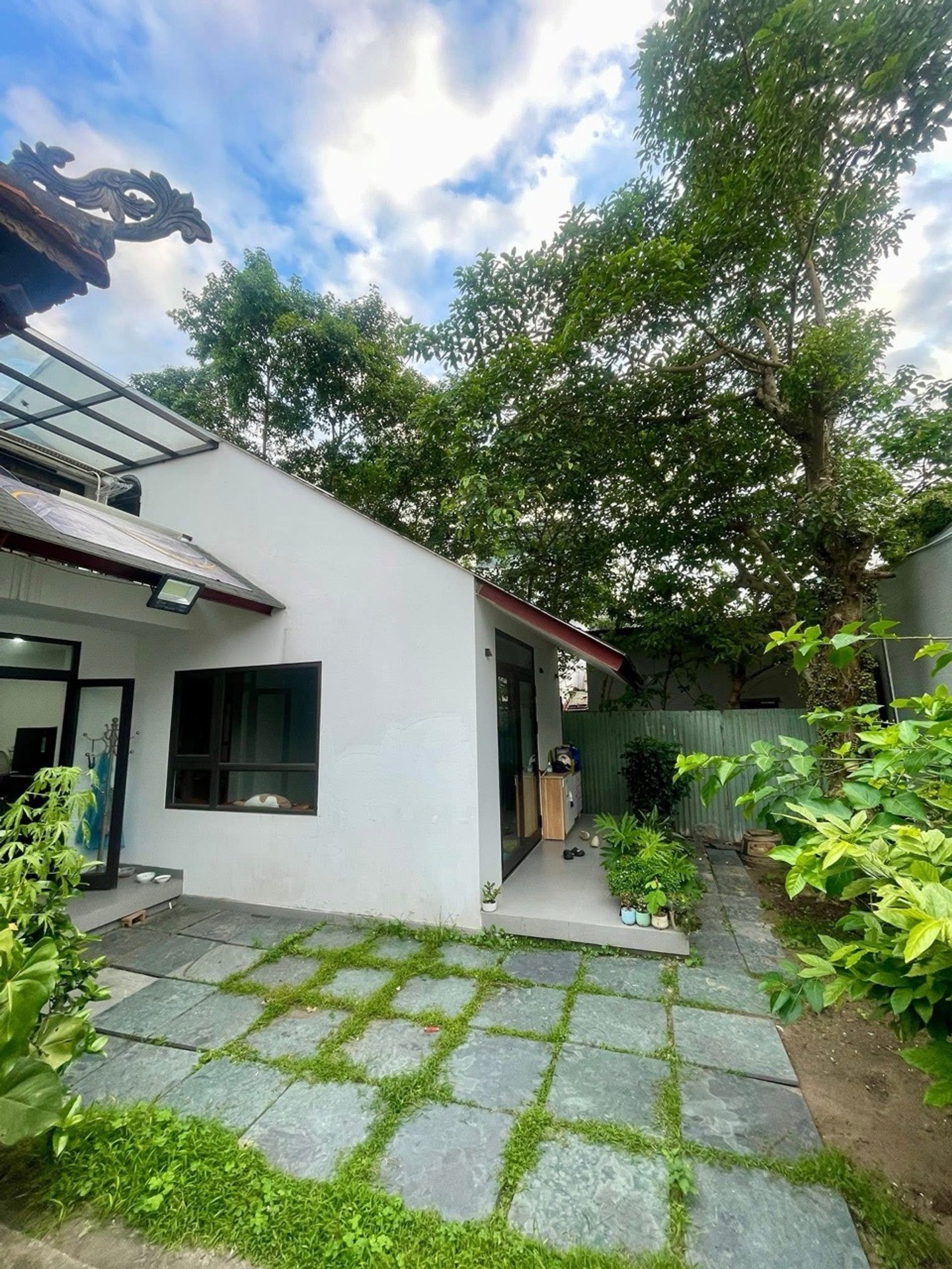 Bán nhà An Dương - diện tích 525m2 1 tầng - Nhà gỗ quý hiếm - giá 62 tỷ