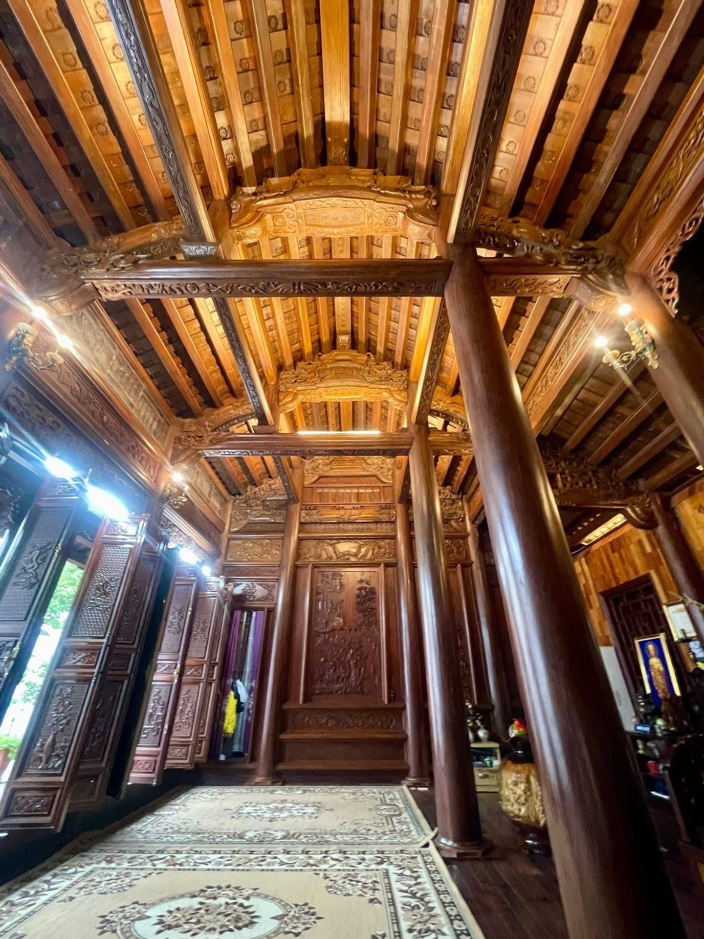 Bán nhà An Dương - diện tích 525m2 1 tầng - Nhà gỗ quý hiếm - giá 62 tỷ