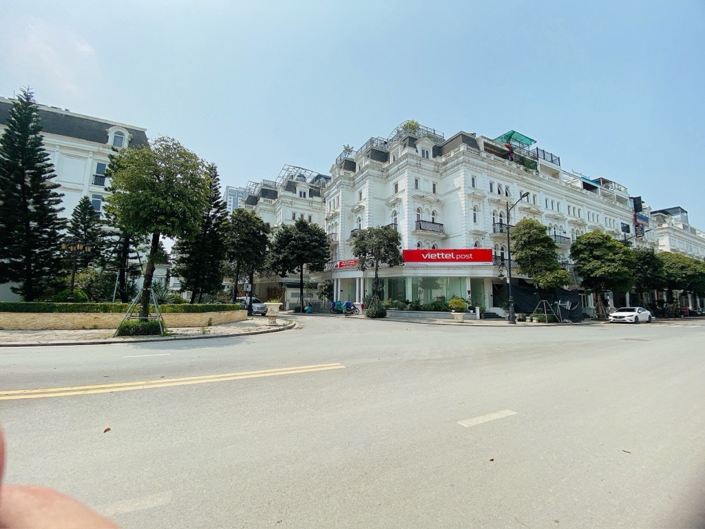 Bán nhà Đại Mỗ - diện tích 100m2 5 tầng - Ô tô vào nhà - giá 32 tỷ