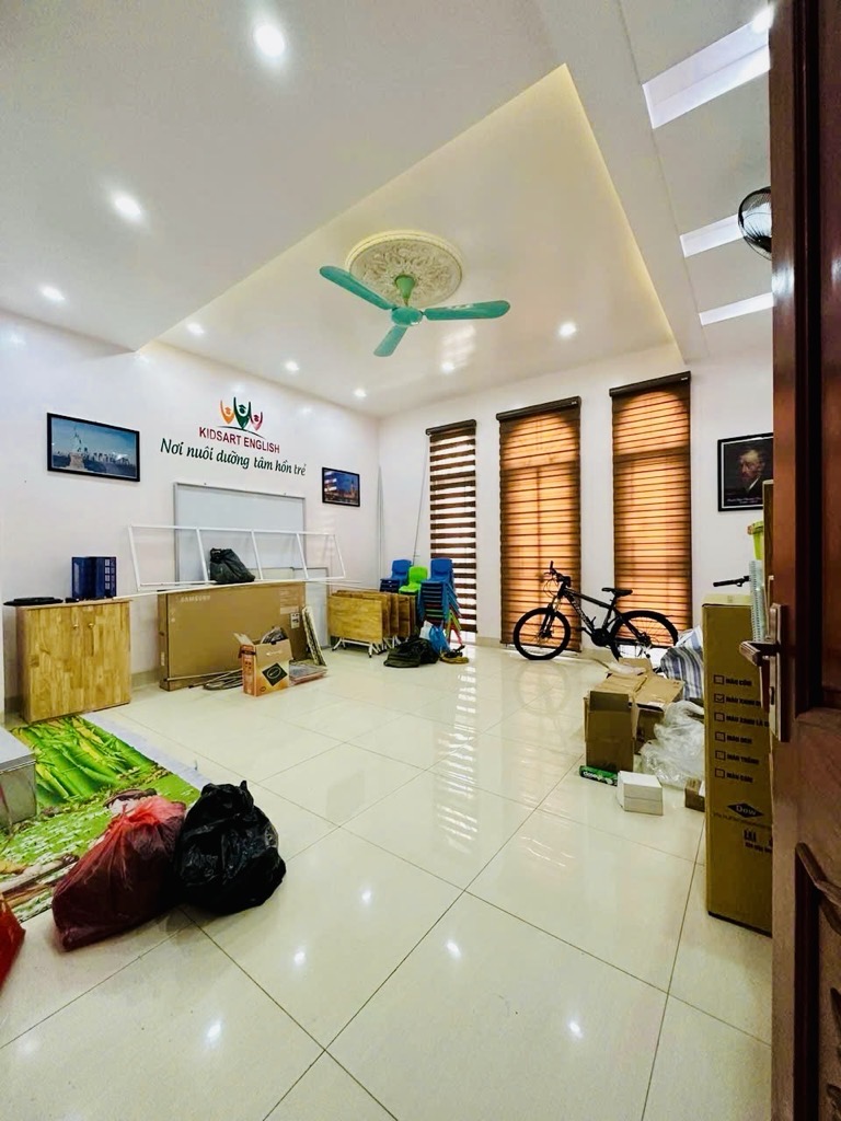 Bán nhà Đại Mỗ - diện tích 100m2 5 tầng - Ô tô vào nhà - giá 32 tỷ