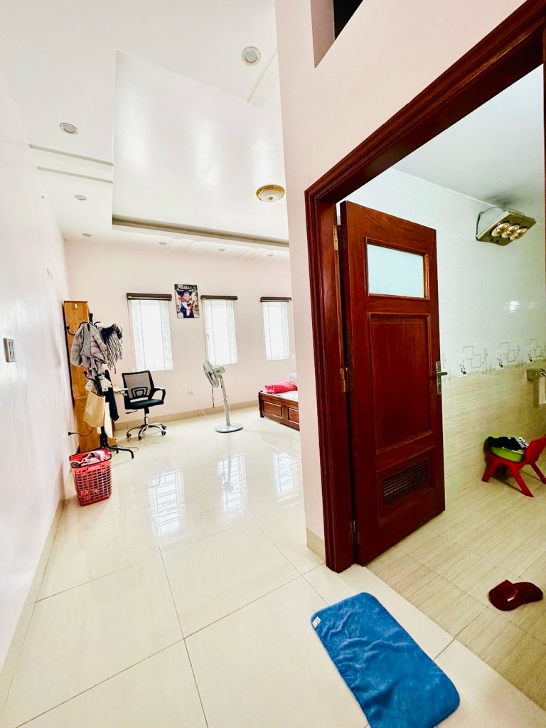 Bán nhà Đại Mỗ - diện tích 100m2 5 tầng - Ô tô vào nhà - giá 32 tỷ